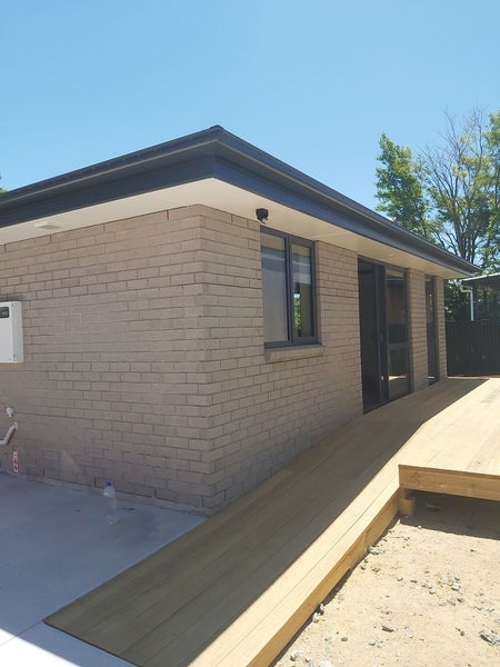 151 Cobham Drive, Hamilton East, Hamilton - Carousel 1