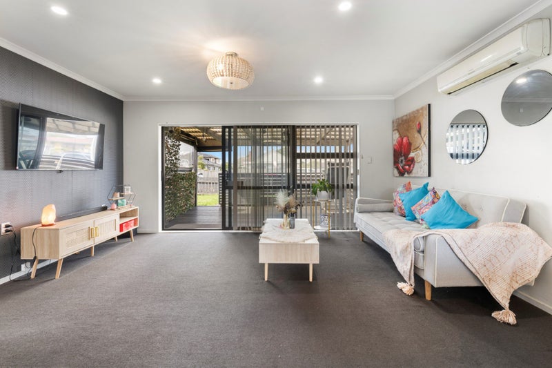5/1 Plunket Avenue, Manukau Central, Auckland - Carousel 1