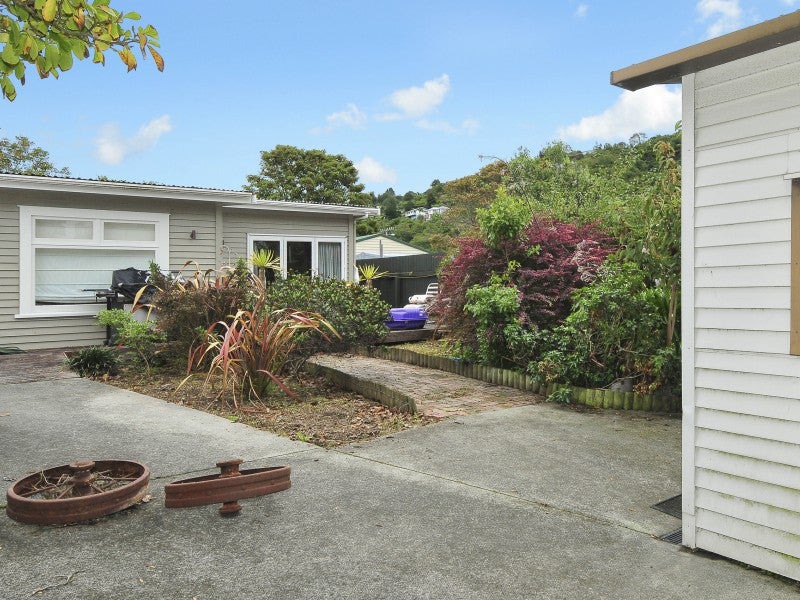 3 Richard Street, Belmont, Lower Hutt - Carousel 15