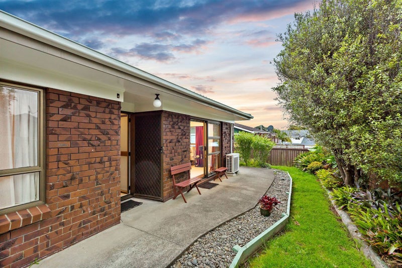 1/38 Miltonia Avenue, Te Atatū South, Auckland - Carousel 2