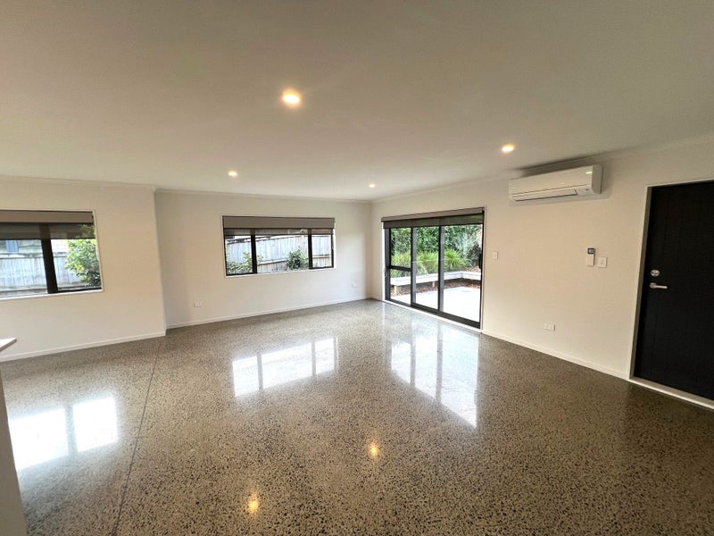 112 Tapu Road, Huapai, Kumeu - Carousel 2