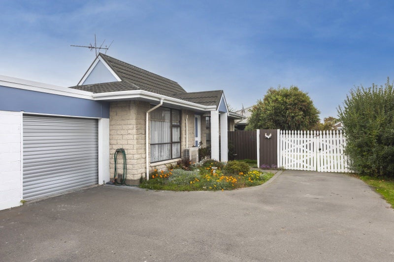 1/6 Neill Street, Hornby, Christchurch - Carousel 1