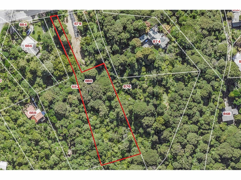 880 West Coast Road, Waiatarua, Auckland - Carousel 1