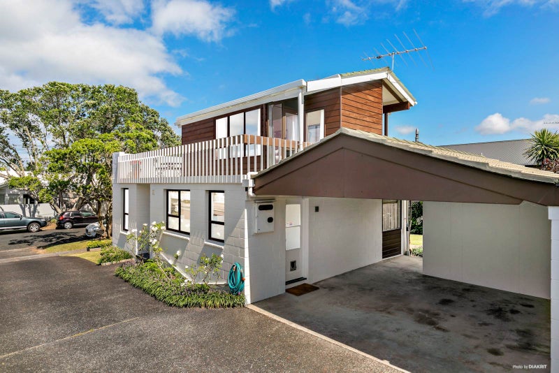 1/24 Hemi Street, Narrow Neck, Auckland - Carousel 2