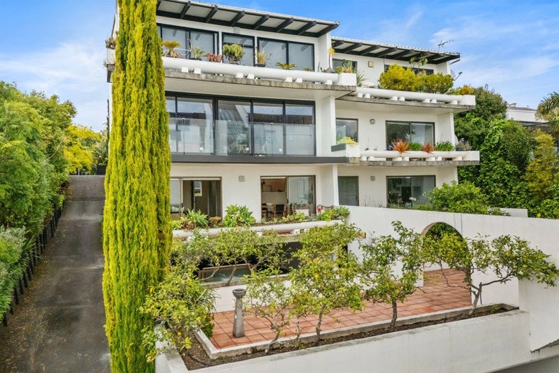 8/67 Sarsfield Street, Herne Bay, Auckland - Carousel 2