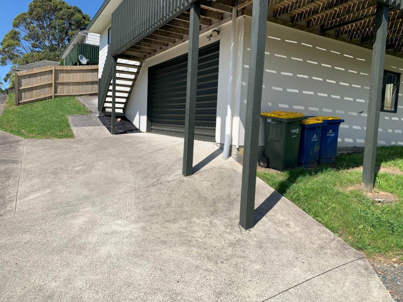 3/128 Triangle Road, Massey, Auckland - Carousel 2