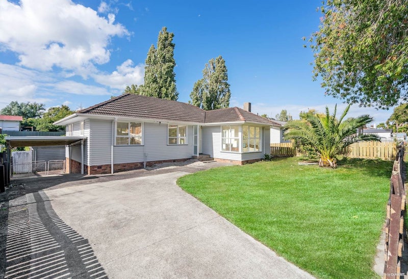4 Ennis Avenue, Pakuranga Heights, Auckland - Carousel 1