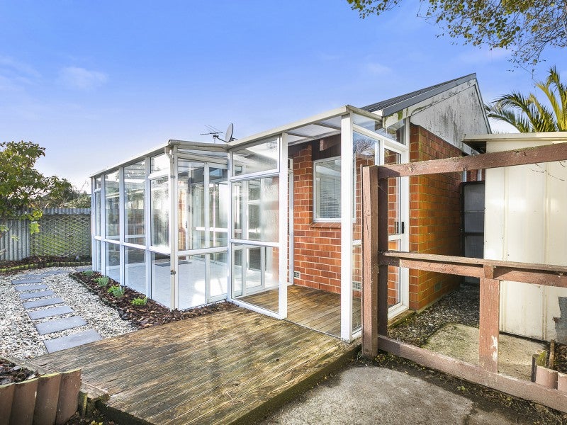 86C Neville Street, Caversham, Dunedin - Carousel 12