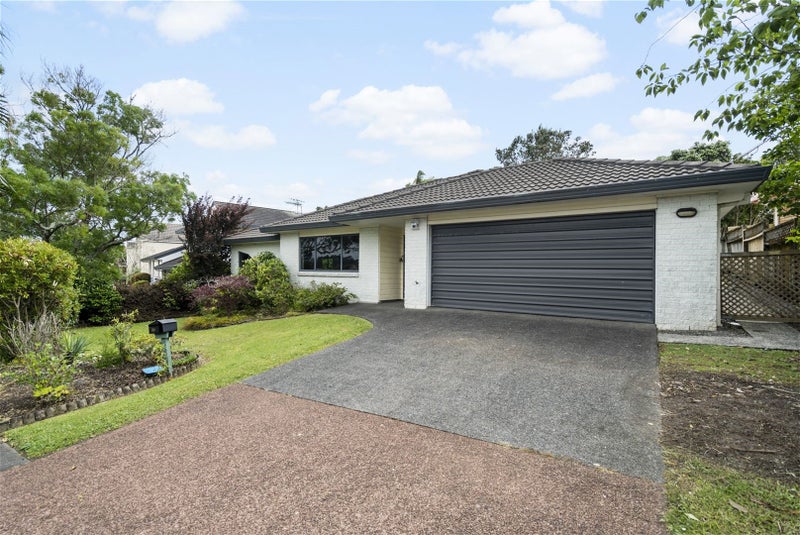 80 Caribbean Drive, Unsworth Heights, Auckland - Carousel 1