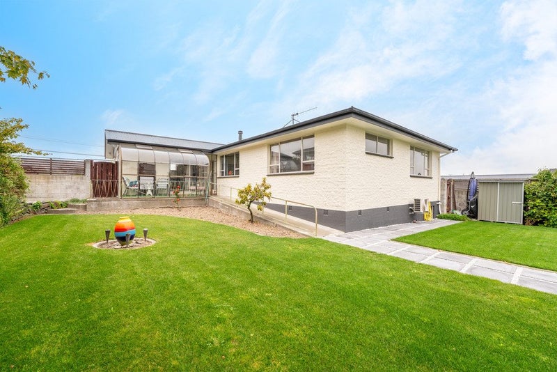 48 Mountain View Road, Glenwood, Timaru - Carousel 1