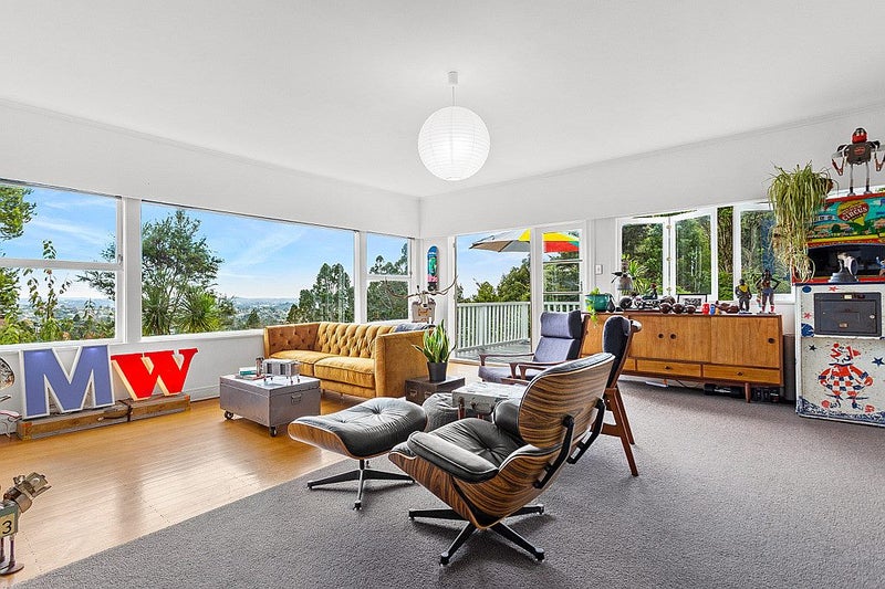 391 Titirangi Road, Titirangi, Auckland - Carousel 1