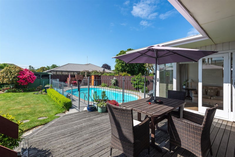 20 Rosedale Place, Avonhead, Christchurch - Carousel 2