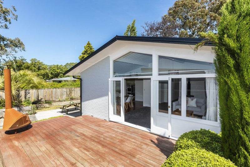 152 Hamptons Road, Christchurch - Carousel 2