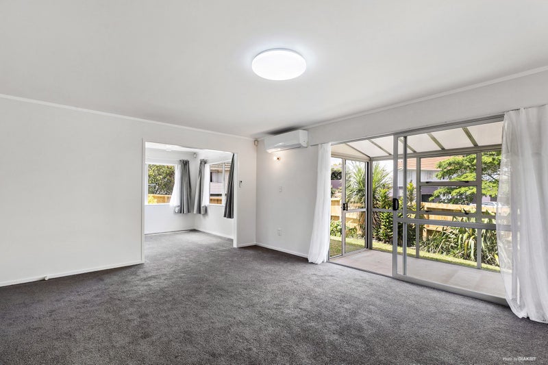 70 Kohekohe Street, New Lynn, Auckland - Carousel 1