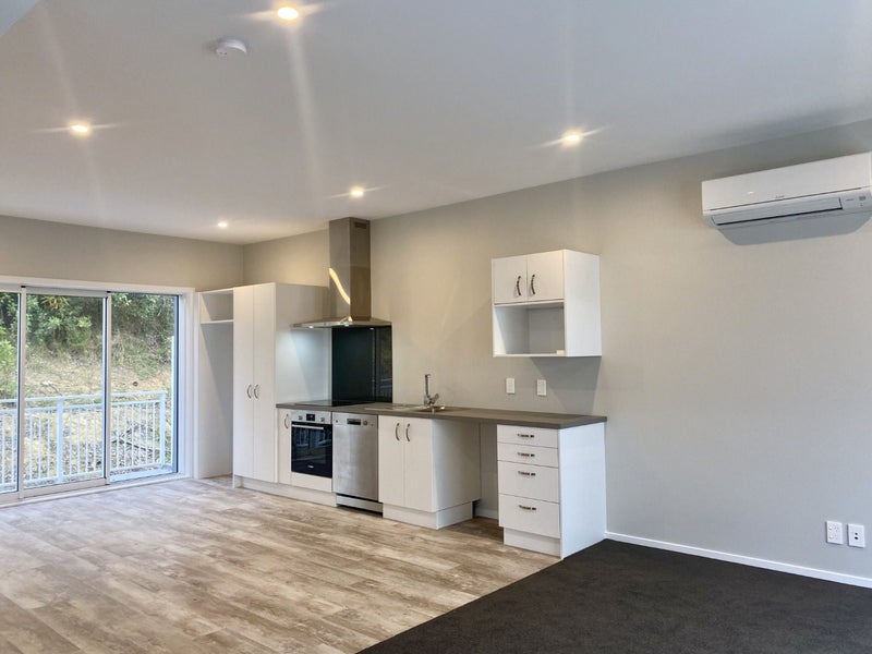 1 Tai Lane, Whitby, Porirua - Carousel 2