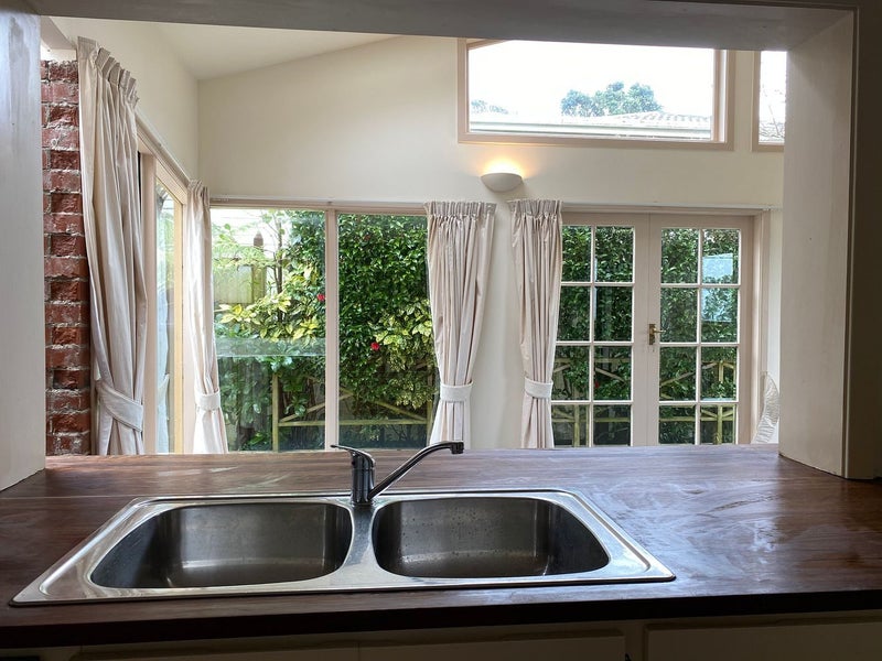 71 Homebush Road, Khandallah, Wellington - Carousel 2