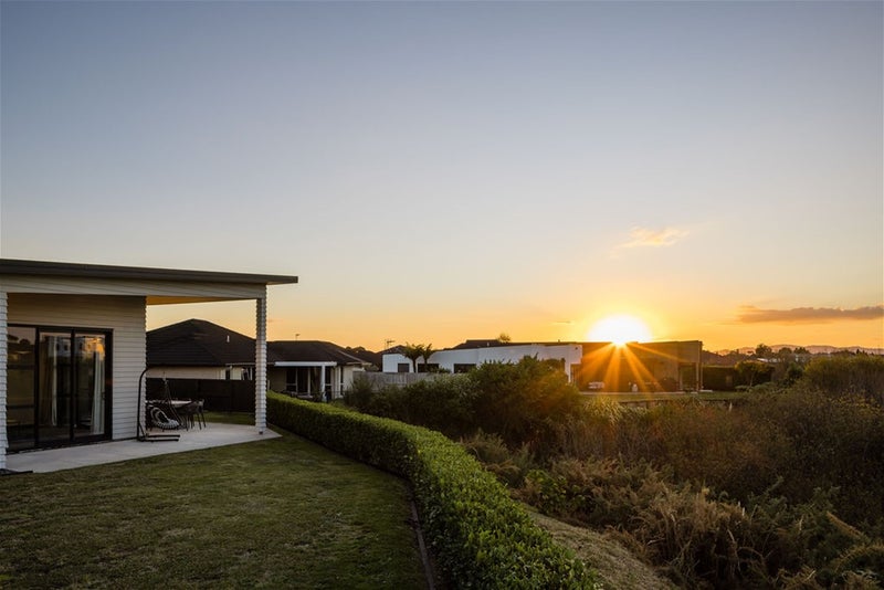 10 Vanquish Place, Flagstaff, Hamilton - Carousel 2