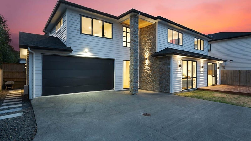 147 Seabrook Avenue, New Lynn, Auckland - Carousel 1