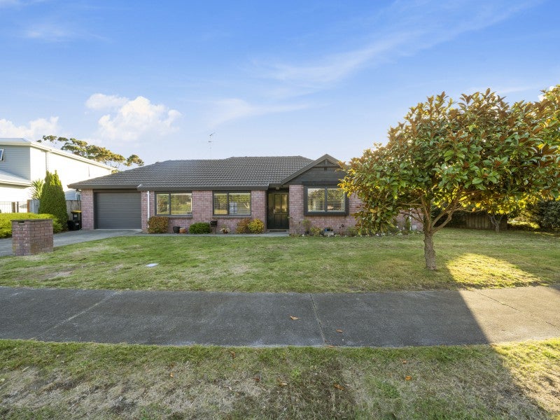 4 San Vito Place, Paraparaumu Beach, Paraparaumu - Carousel 1