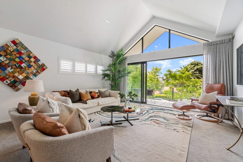 65 Tautari Street, Orakei, Auckland - Carousel 2