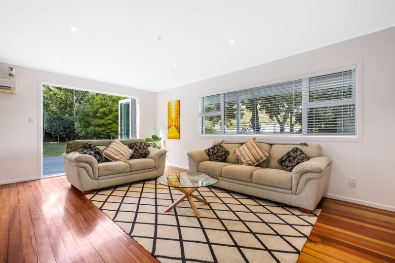 5 Spey Place, Papakowhai, Porirua - Carousel 2