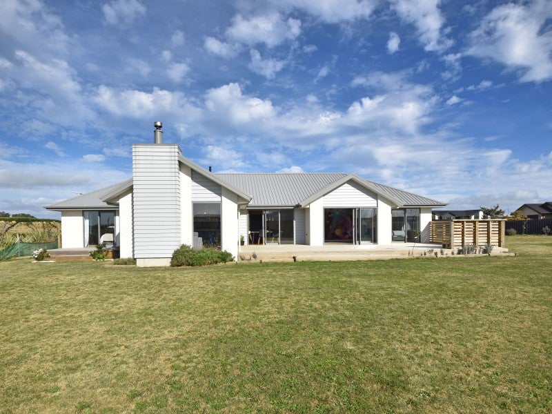 15 Court of Ascot, Seaward Bush, Invercargill - Carousel 1