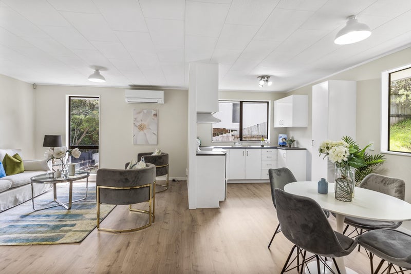 1/28 Katrina Place, Massey, Auckland - Carousel 1