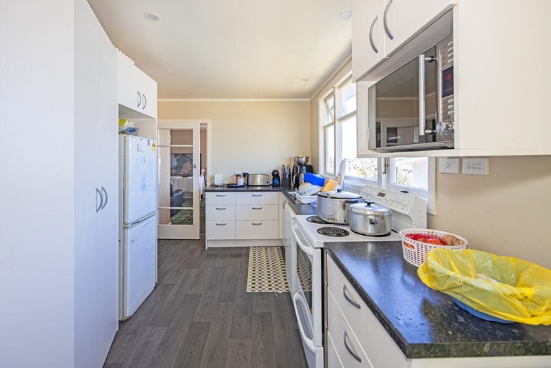 15A Ure Street, South Hill, Oamaru - Carousel 2