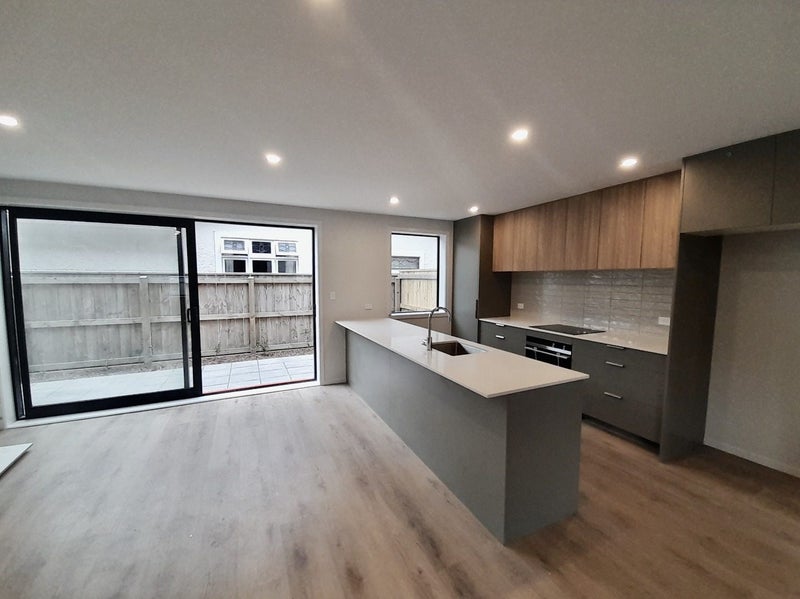 81B Hautana Street, Woburn, Lower Hutt - Carousel 2