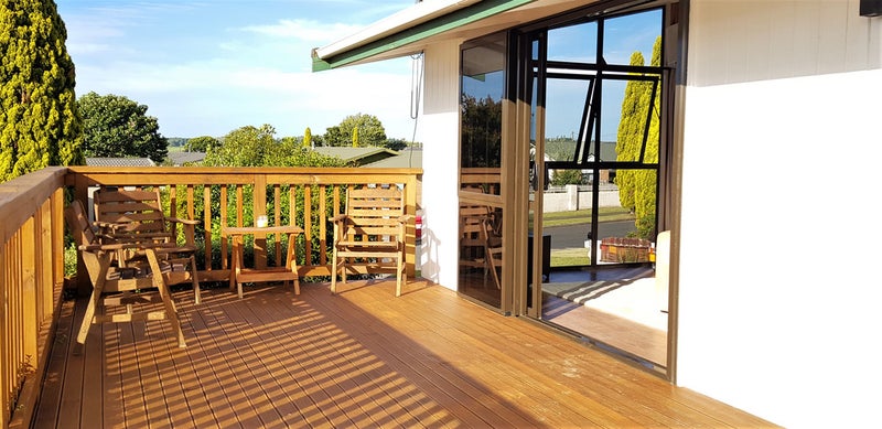 46 Maungakiekie Avenue, Greenlane, Auckland - Carousel 1