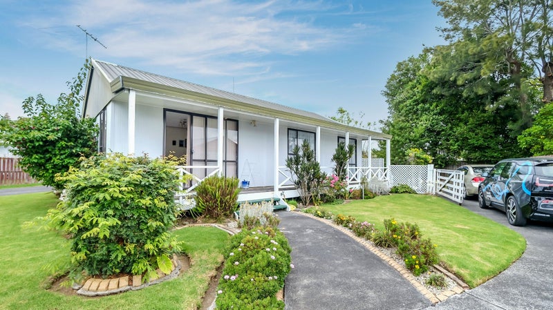 3/9 Ireland Place, Ranui, Auckland - Carousel 1