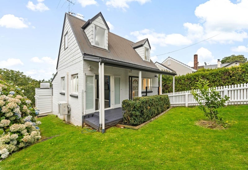 25 Trafalgar Street, Onehunga, Auckland - Carousel 2