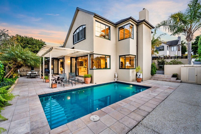 94 Benson Road, Remuera, Auckland - Carousel 1