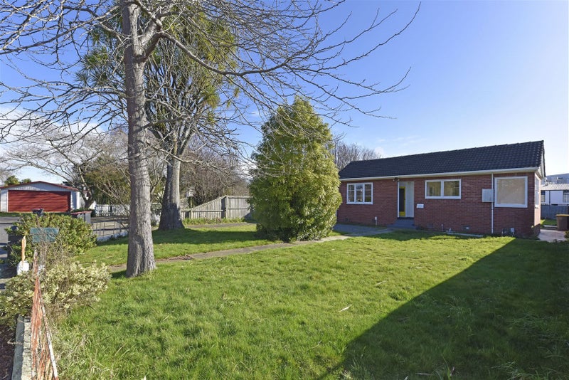 8 Rowe Place, Burwood, Christchurch - Carousel 14