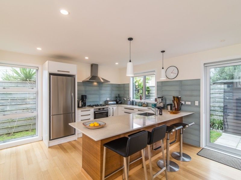 158A Onepu Road, Lyall Bay, Wellington - Carousel 2
