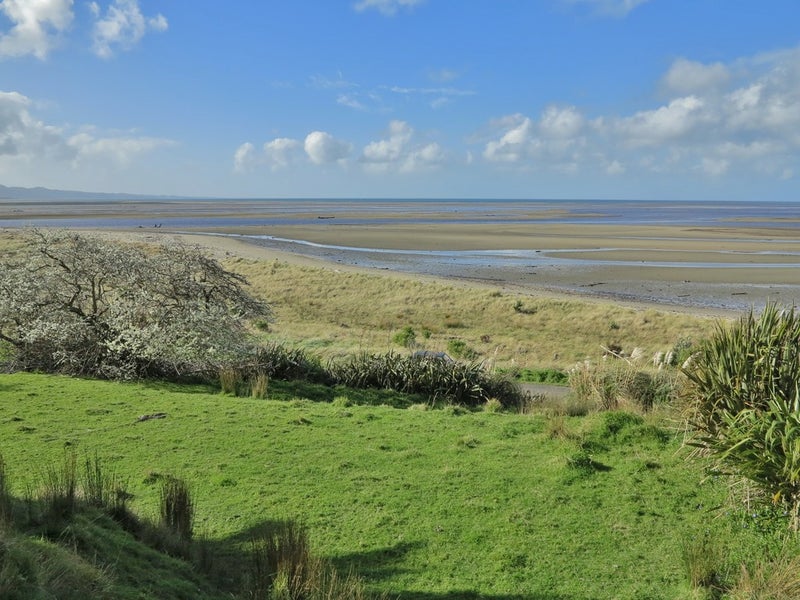 40 Beach Road, Collingwood - Carousel 2