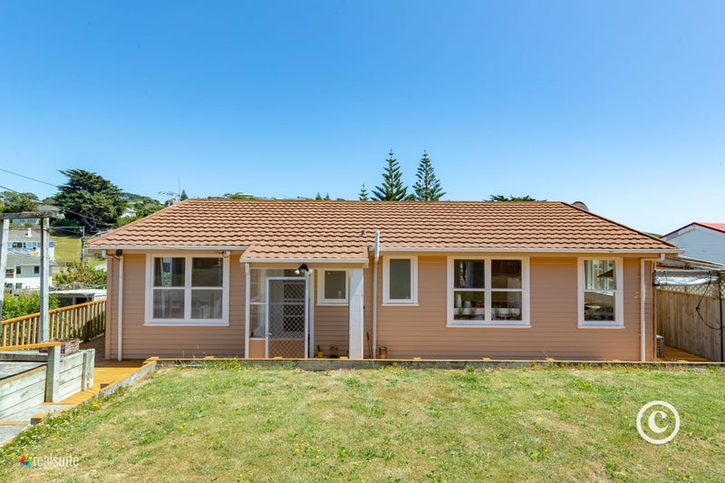 7 Matatiro Street, Titahi Bay, Porirua - Carousel 1