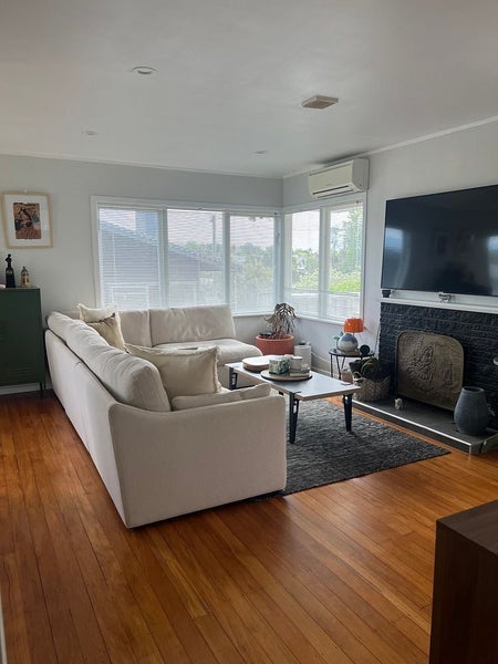 26 Saffron Street, Birkdale, Auckland - Carousel 2