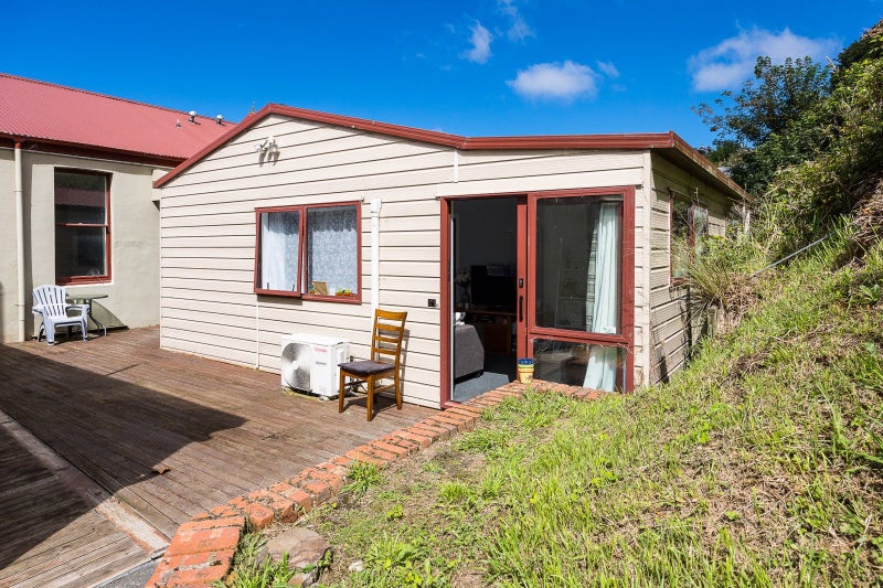 21C Clark Street, Dunedin Central, Dunedin - Carousel 1