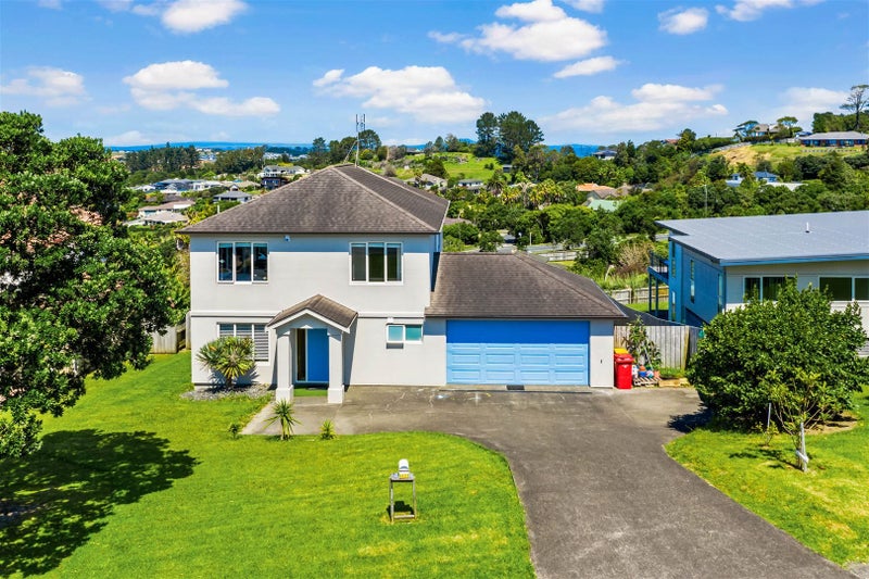1177 Whangaparaoa Road, Gulf Harbour, Whangaparaoa - Carousel 1