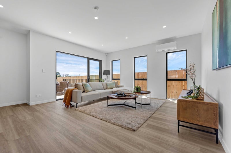 27 Korowhiti Road, Clarks Beach, Clarks Beach - Carousel 2