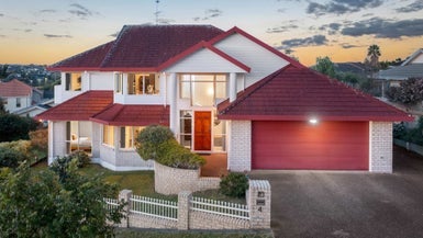 4 Bonnard Place, West Harbour, Auckland - Carousel 1