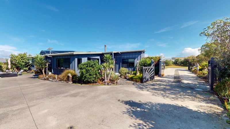 46 Kent Avenue, Waitarere Beach, Levin - Carousel 2