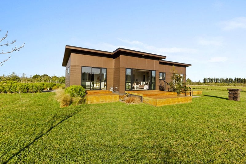 1845 Thongcaster Road, Burnt Hill, Oxford - Carousel 2