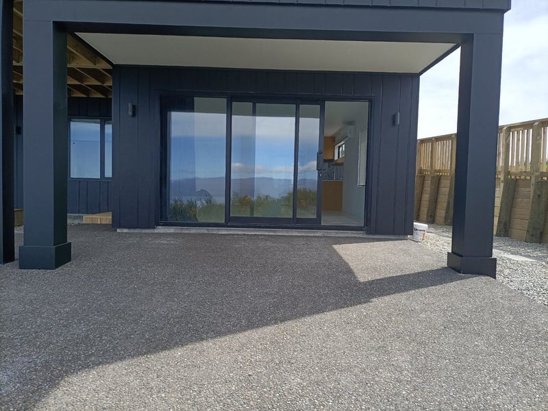 18 Boeing Way, Newlands, Wellington - Carousel 2