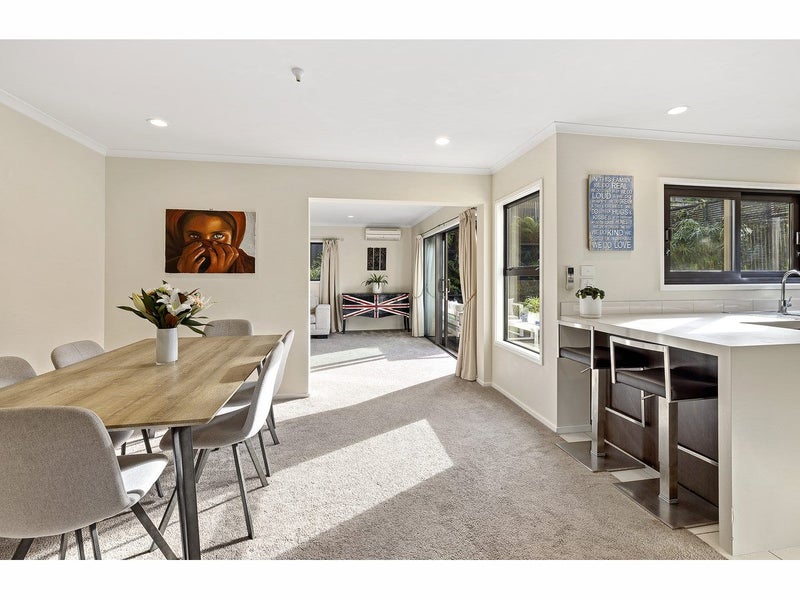 12 Whitu Street, Khandallah, Wellington - Carousel 2