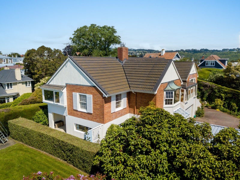 3 Falcon Street, Roslyn, Dunedin - Carousel 1