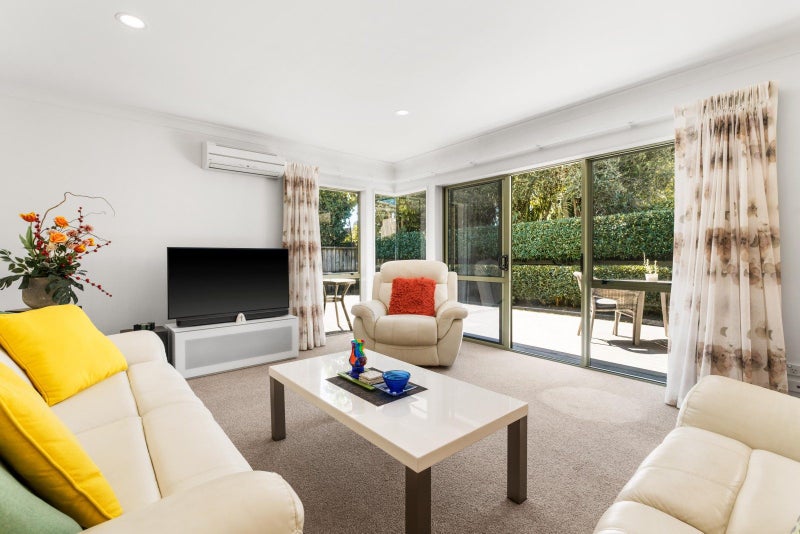 91 Eighth Avenue, Tauranga, Tauranga - Carousel 1