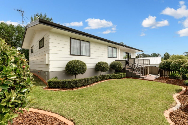 99 Townhead Crescent, Bethlehem, Tauranga - Carousel 1