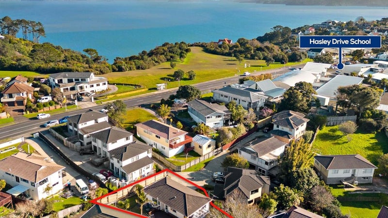 118A Halsey Drive, Lynfield, Auckland - Carousel 1